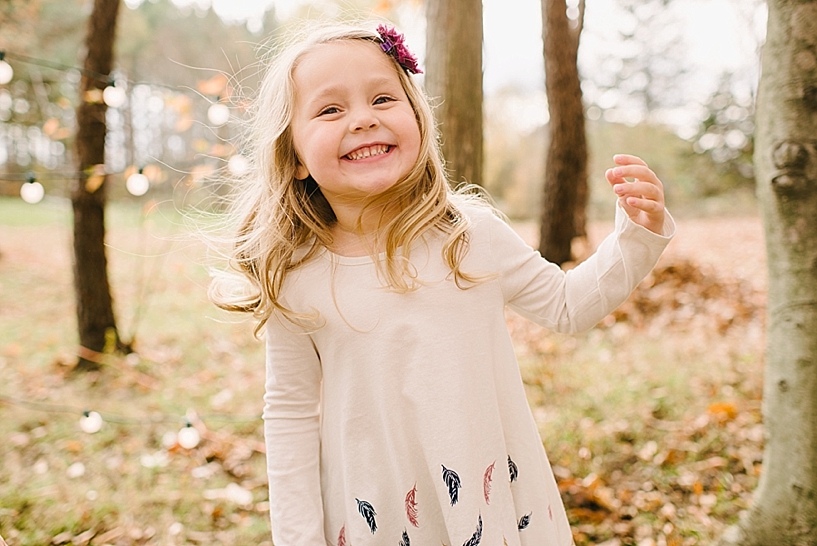 Rustic Christmas Family Session Carlyn K Photography_0004