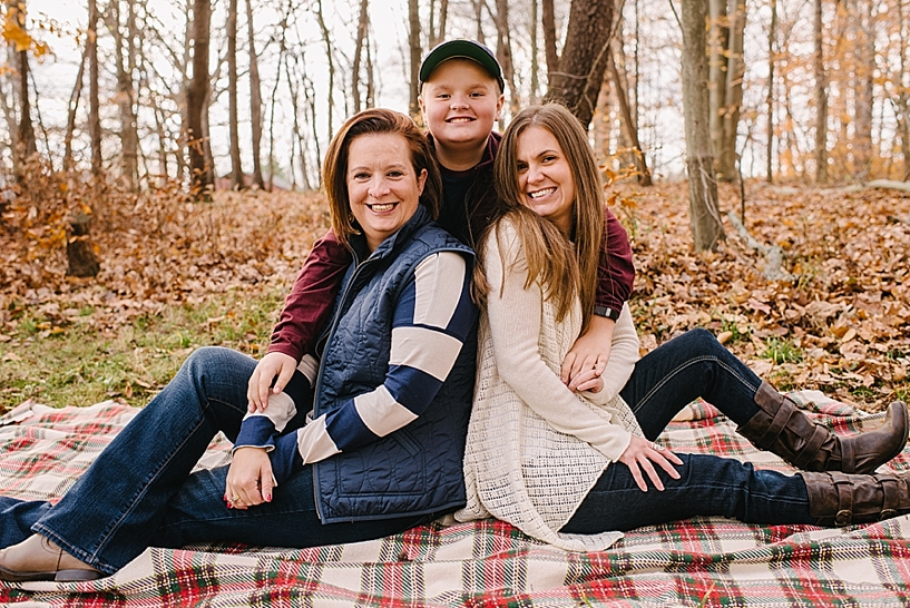 Rustic Christmas Family Session Carlyn K Photography_0014