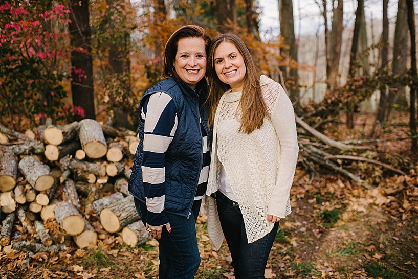 Rustic Christmas Family Session Carlyn K Photography_0015