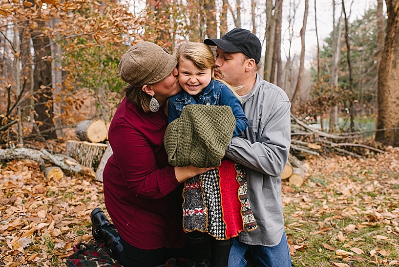 Rustic Christmas Family Session Carlyn K Photography_0003