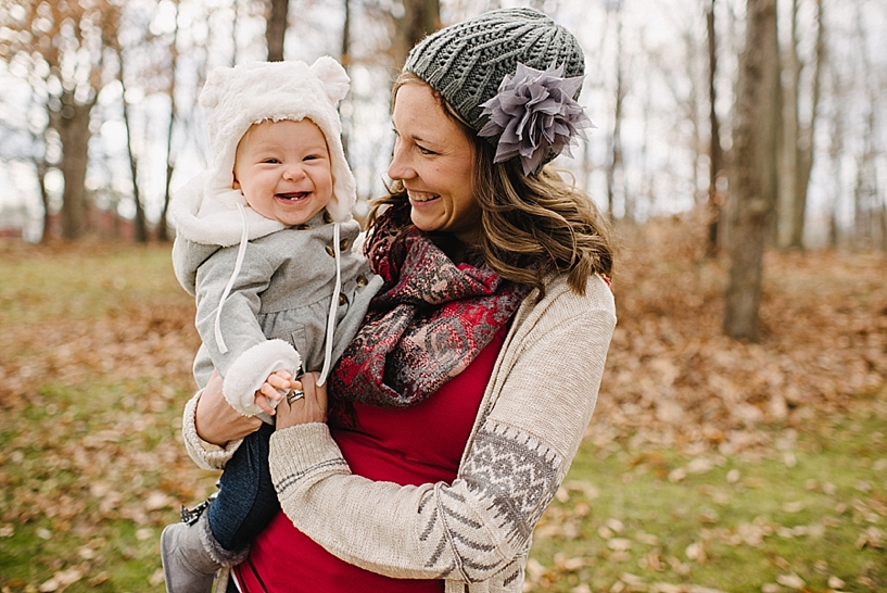 Rustic Christmas Family Session Carlyn K Photography_0013