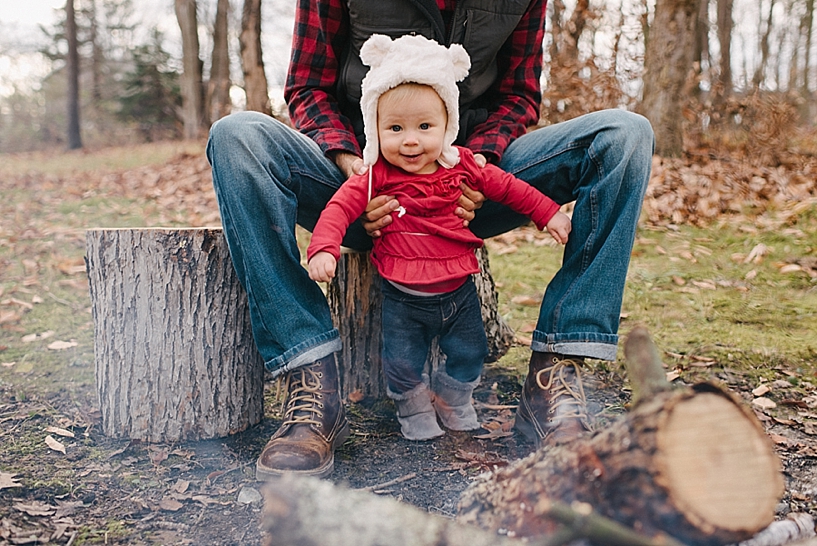 Rustic Christmas Family Session Carlyn K Photography_0014