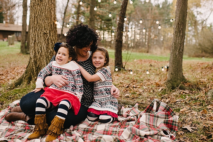 Rustic Christmas Family Session Carlyn K Photography_0005