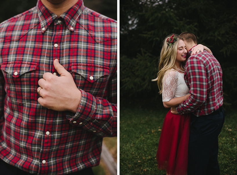 Rustic Cabin Christmas Couples Session_0023