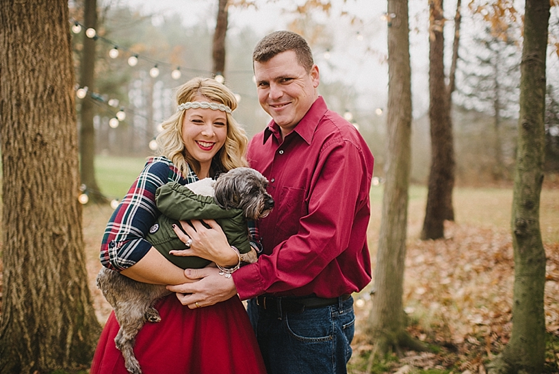 Rustic Christmas Family Session Carlyn K Photography_0009