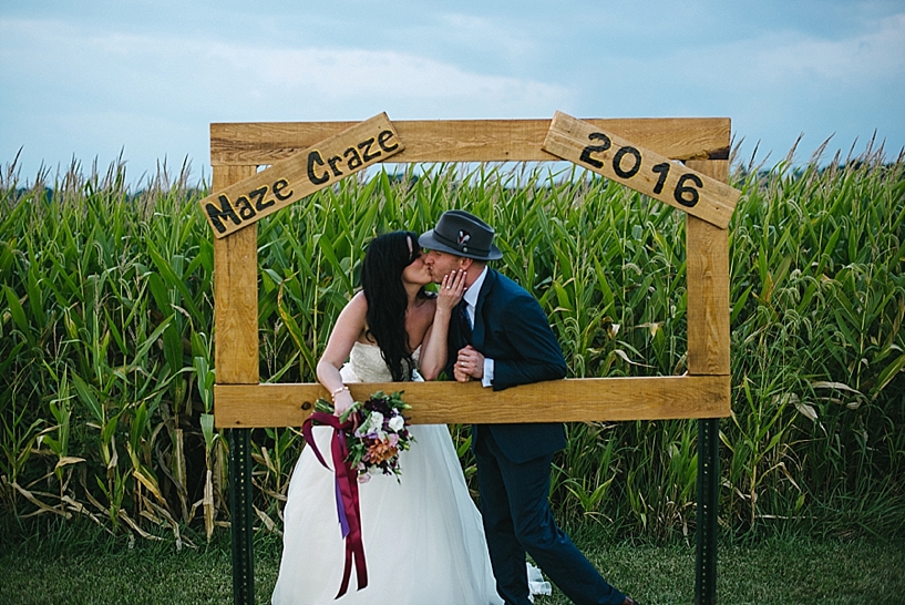 Corn Maze Wedding New Springfield OH
