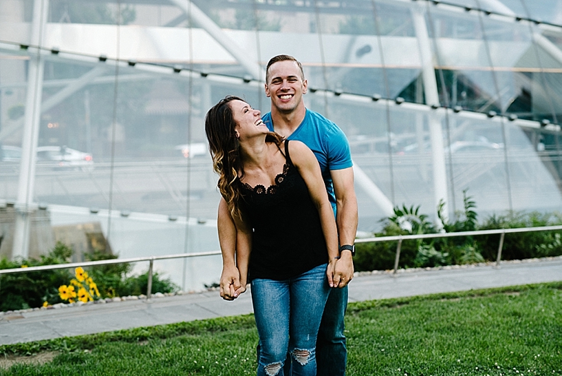 Downtown Pittsburgh Summer Engagement Session_0013