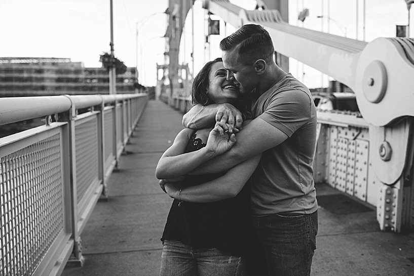Downtown Pittsburgh Summer Engagement Session_0031