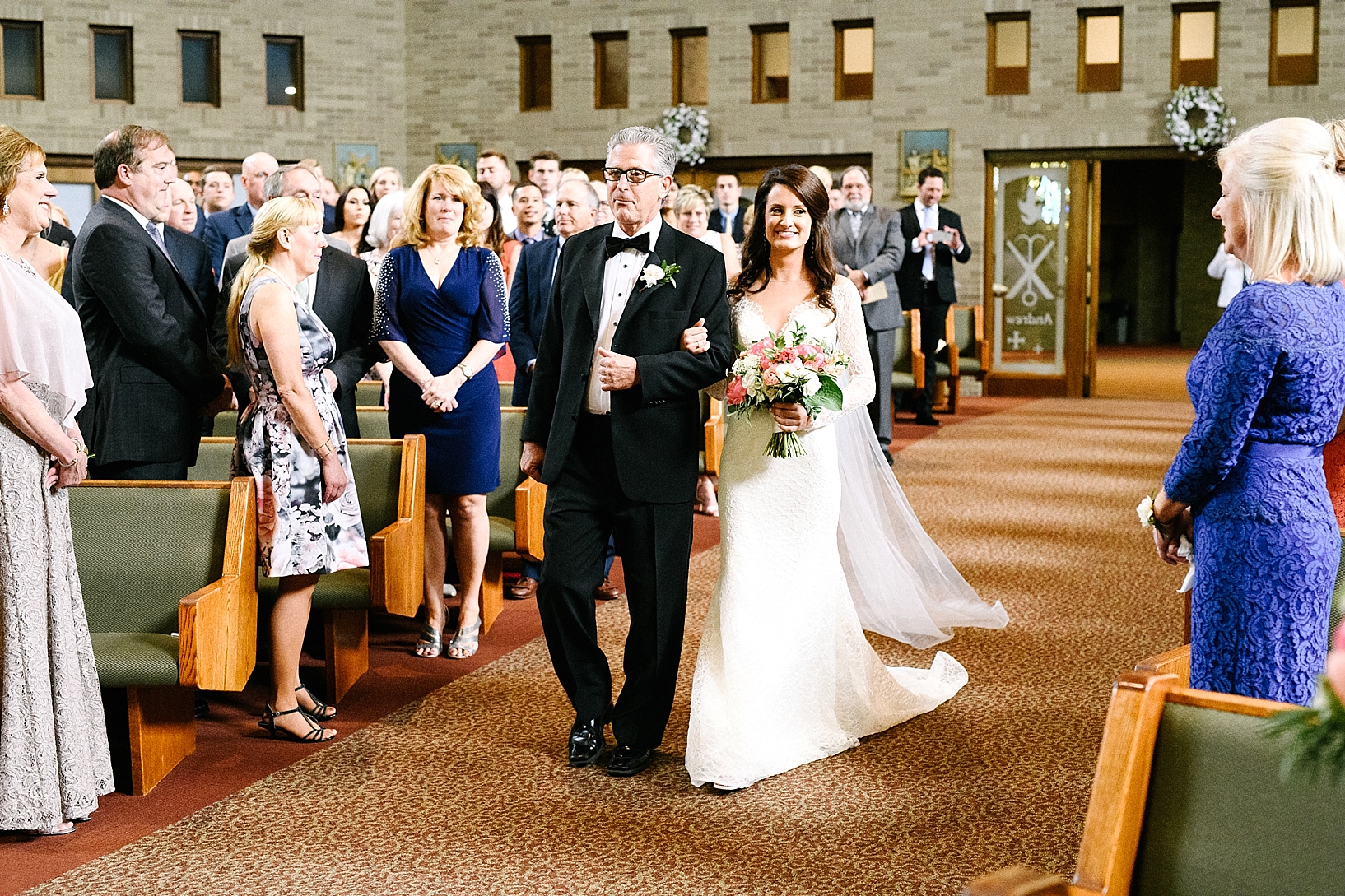 Wedding Photographers in Youngstown OH