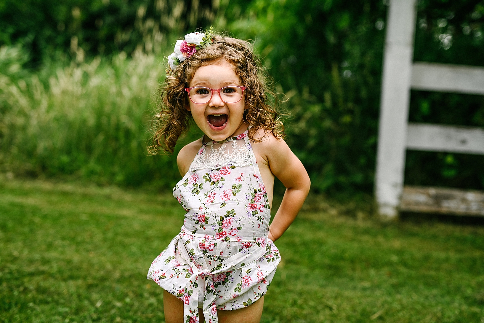 Lifestyle family photographer in Youngstown OH