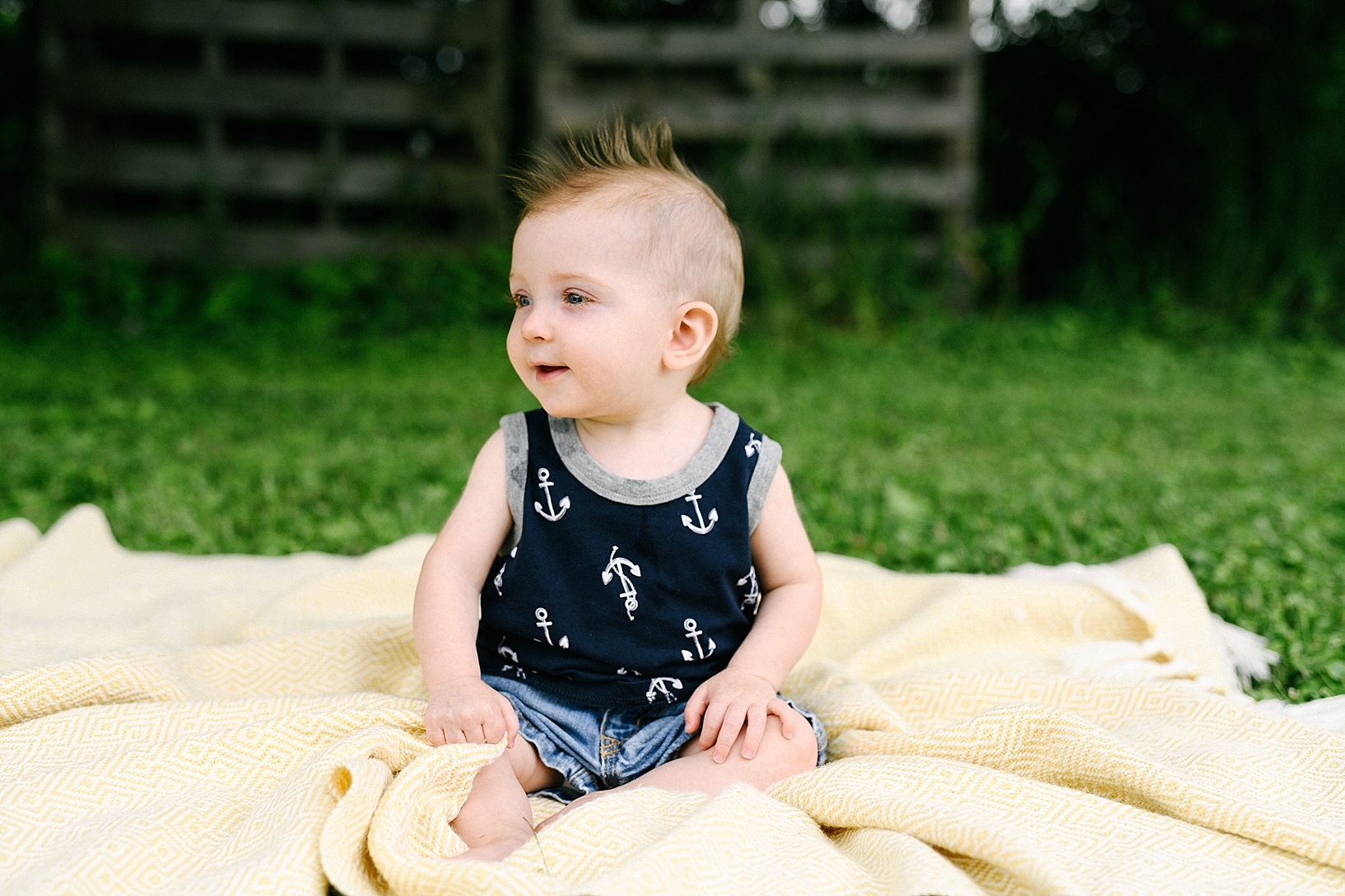 lifestyle family photographer in Youngstown OH