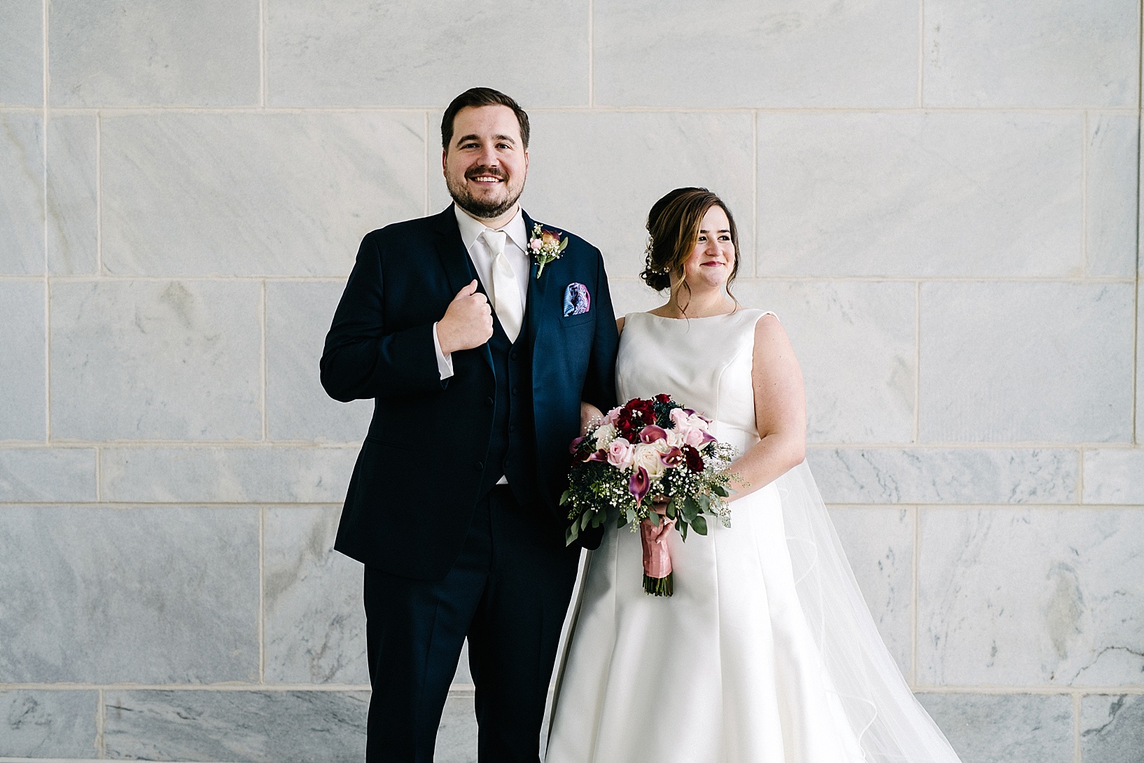 wedding photos at the Butler Institute of American Art