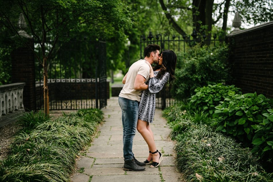 couple kissing in the Walled Garden at Mellon Park in Pittsburgh PA