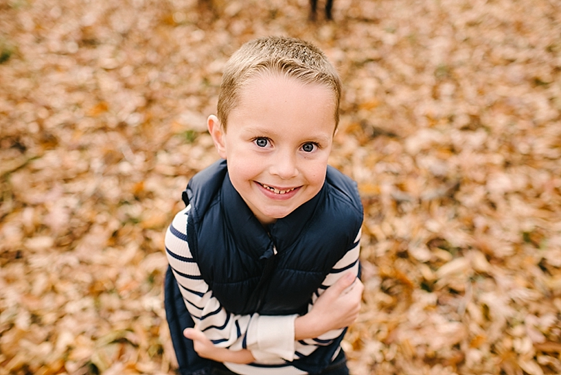 Rustic Christmas Family Session Carlyn K Photography_0003