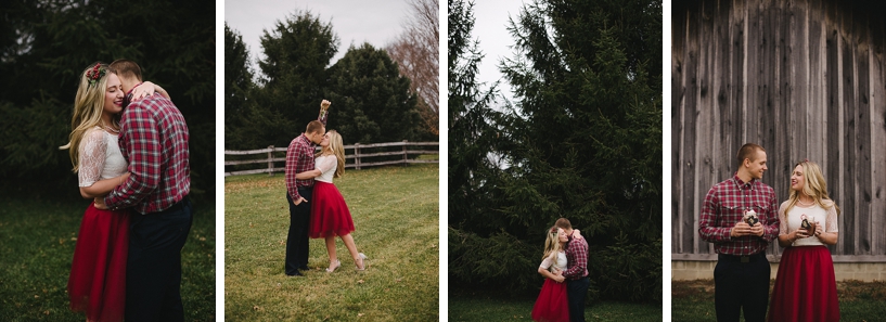 Rustic Cabin Christmas Couples Session_0029