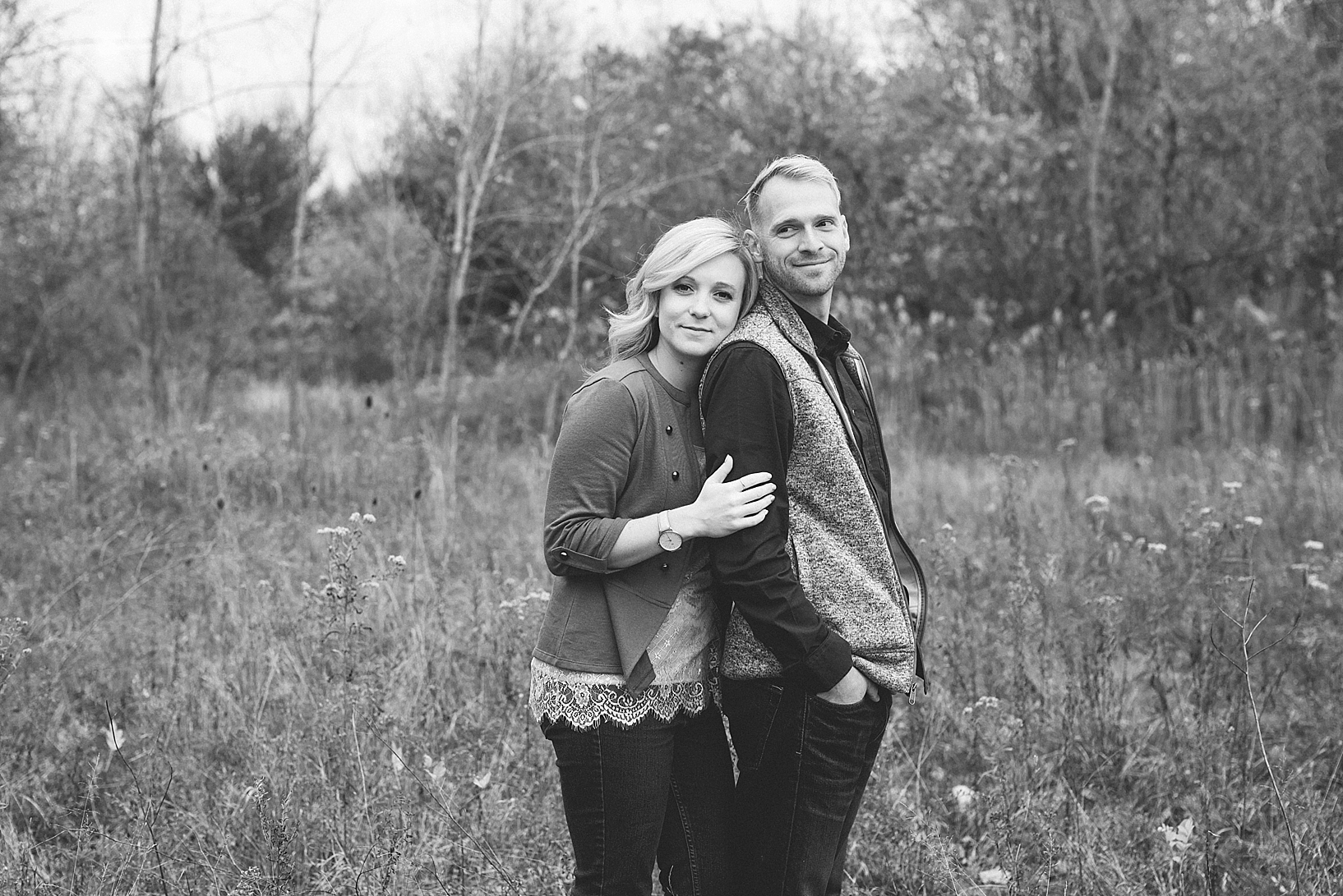 Avon OH Fall Engagement Session_0008