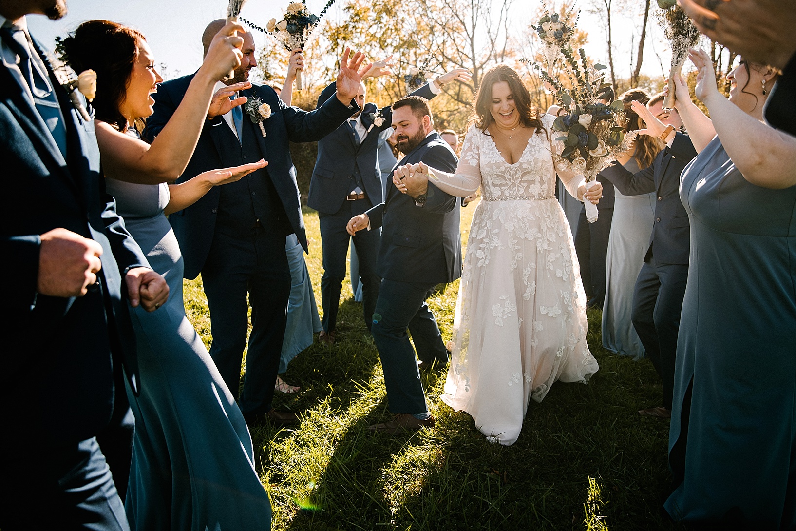 fall bridal party photos in Youngstown OH