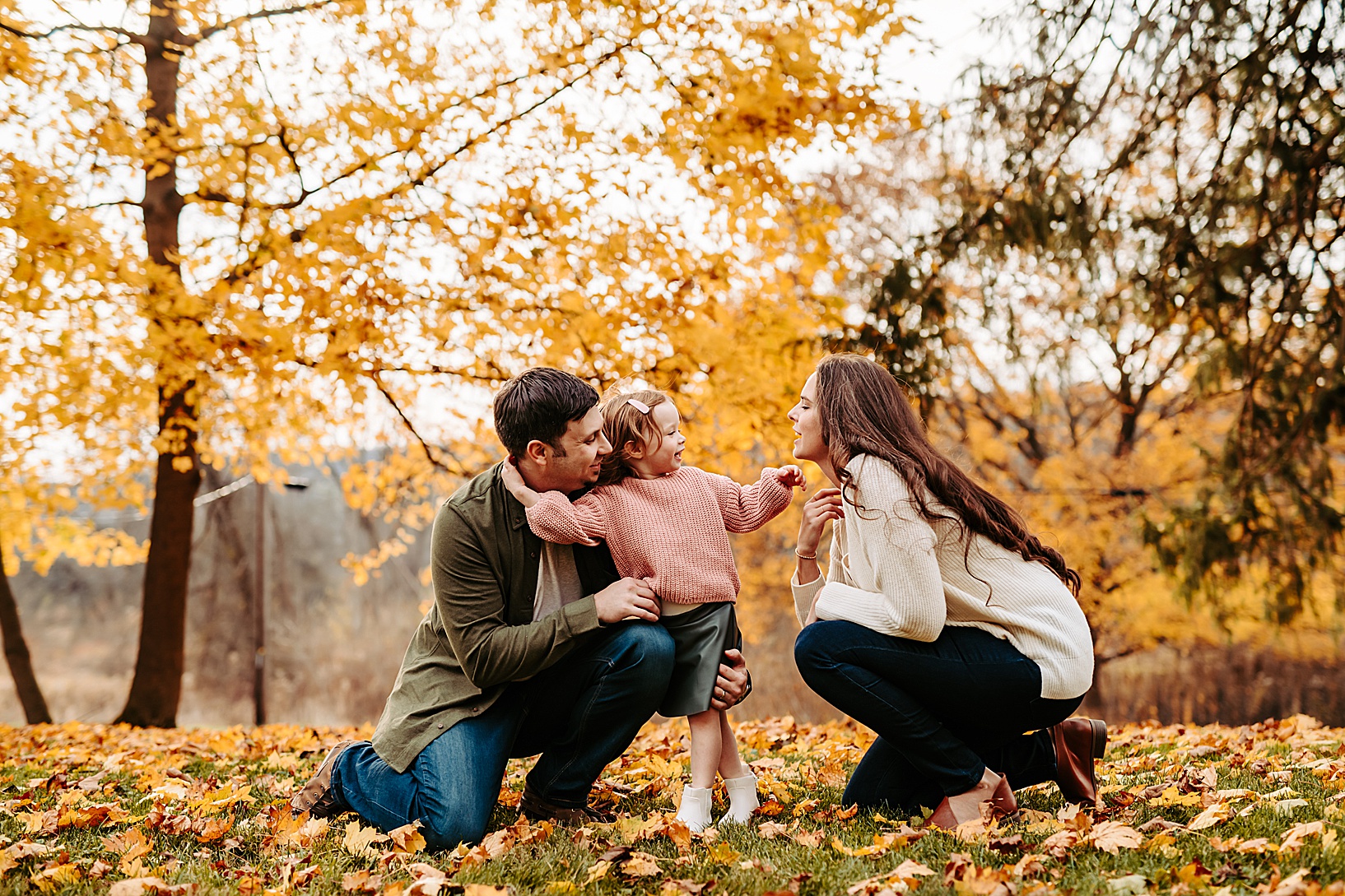 fall family photos at Cuyahoga Valley National Park